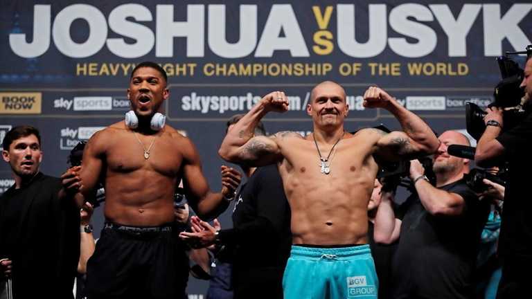 Ентоні Джошуа та Олександр Усик / фото Getty Images Ентоні Джошуа та Олександр Усик / фото Getty Images