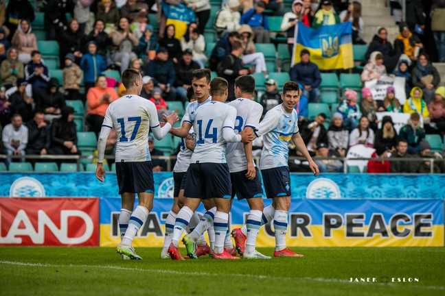 Динамо / фото ФК Флора Динамо / фото ФК Флора