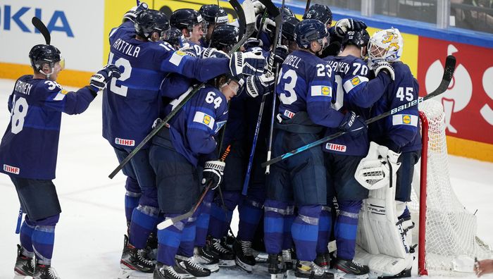 Фінляндія дотиснула Канаду і вчетверте в історії стала чемпіоном світу з хокею