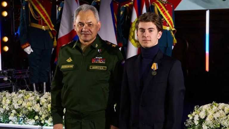 Російські спортсмени отримали військові звання / фото з відкритих джерел Російські спортсмени отримали військові звання / фото з відкритих джерел