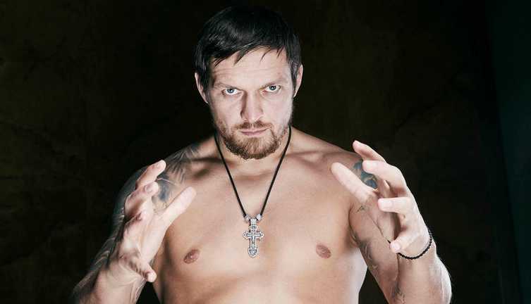 Александр Усик / фото Matchroom Александр Усик / фото Matchroom