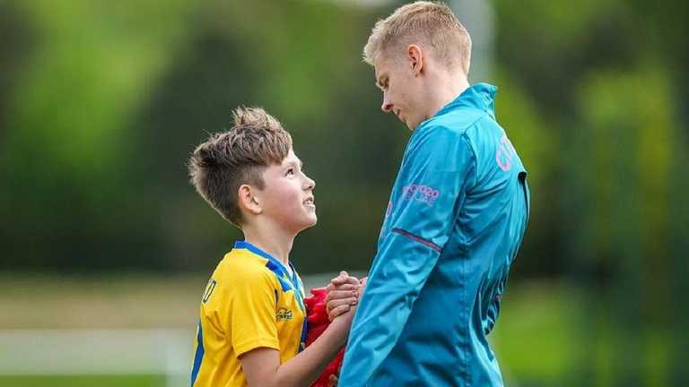 Олександр Зінченко потренувався з українським біженцем / Фото з Instagram Олександр Зінченко потренувався з українським біженцем / Фото з Instagram