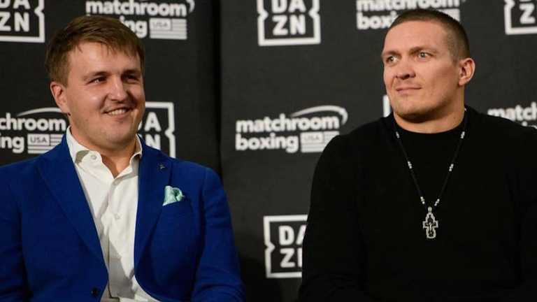 Александр Красюк и Александр Усик / фото из открытых источников Александр Красюк и Александр Усик / фото из открытых источников