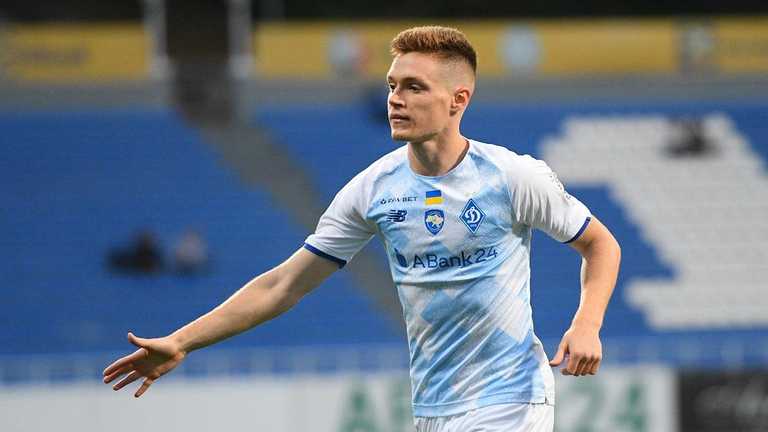 Віктор Циганков / ФК Динамо Віктор Циганков / ФК Динамо