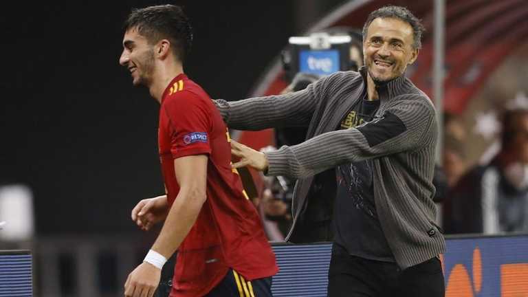 Ферран Торрес и Луис Энрике / фото из открытых источников Ферран Торрес и Луис Энрике / фото из открытых источников