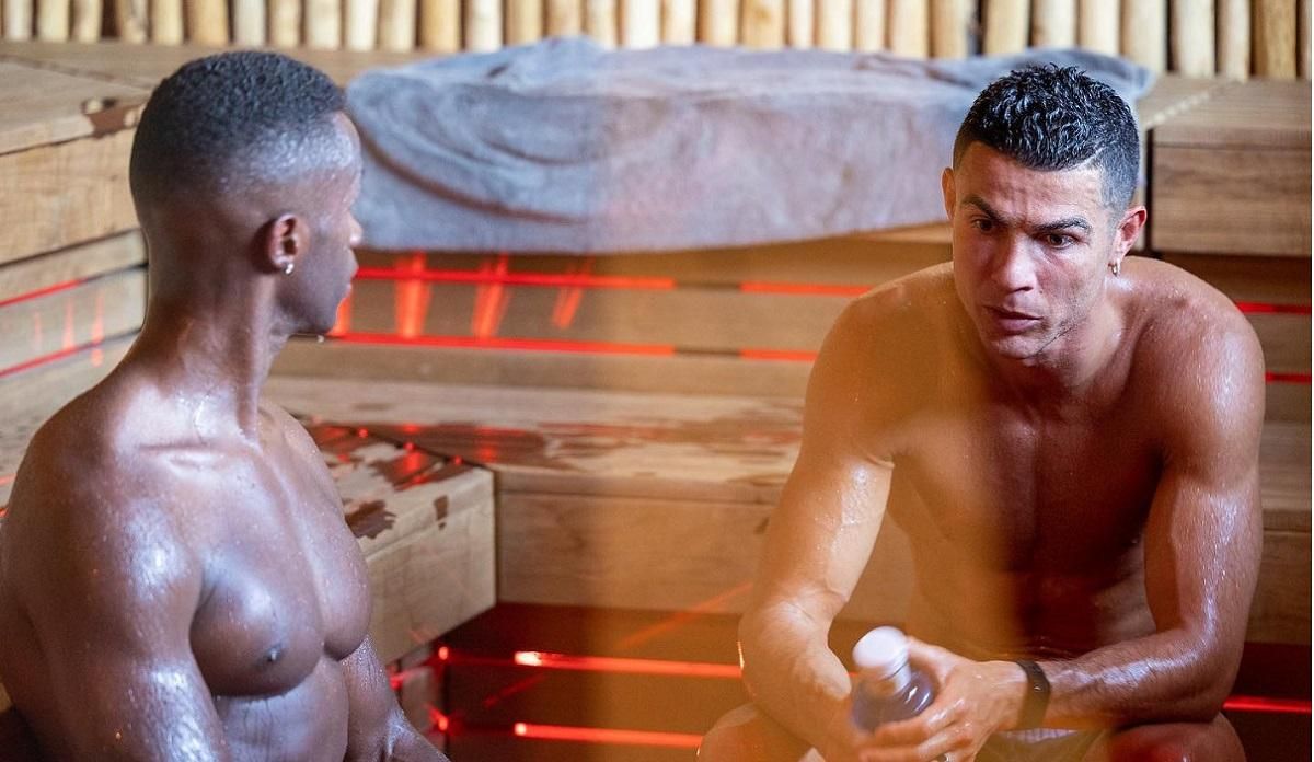 Роналду дуже спекотно / Facebook