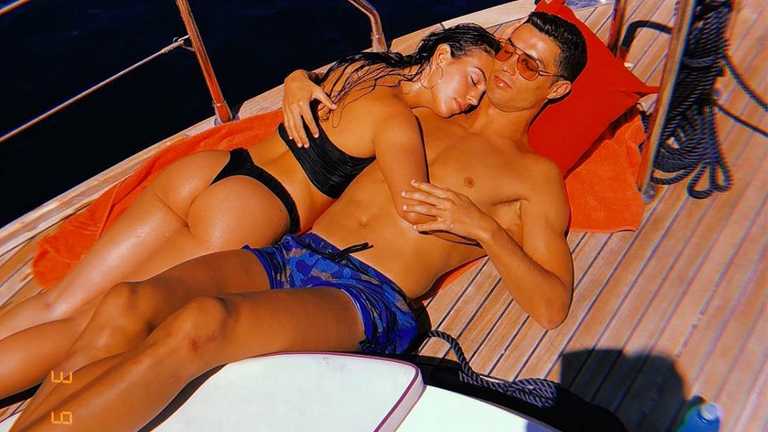 Джорджина Родрігес та Кріштіану Роналду / Фото з Instagram