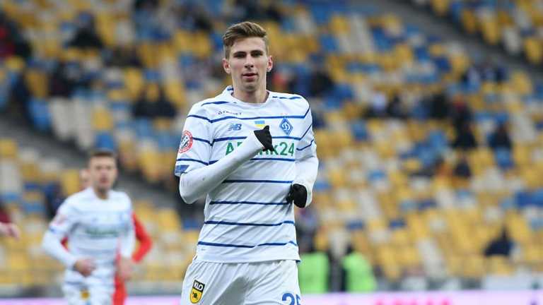 Ілля Забарний / ФК Динамо Ілля Забарний / ФК Динамо