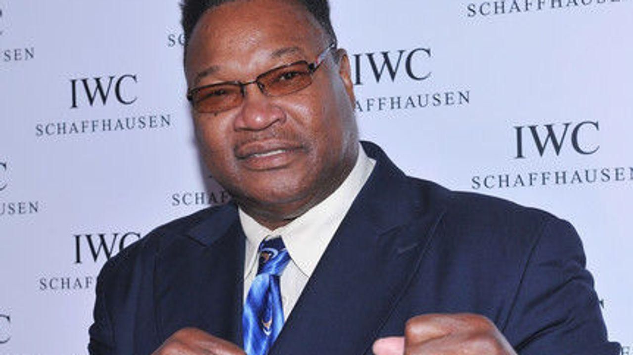 Ларри Холмс / фото Barrons Ларри Холмс / фото Barrons