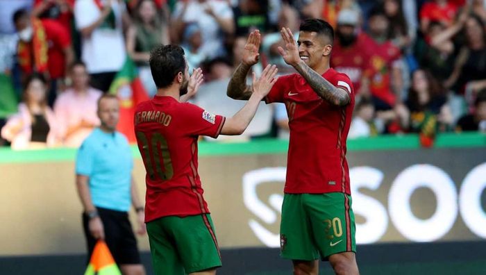 Португалія не помітила Чехію, Роналду з "гірчичником" і нотками безсилля