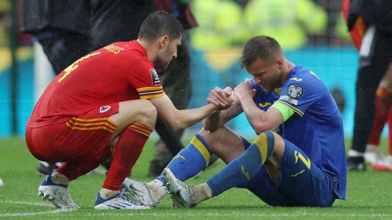 Девис и Ярмоленко / фото Bild Девис и Ярмоленко / фото Bild