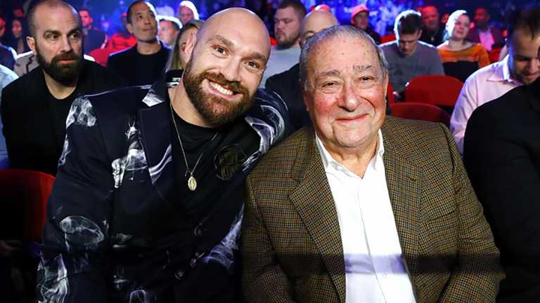 Фьюри и Арум / фото Boxing Scene Фьюри и Арум / фото Boxing Scene