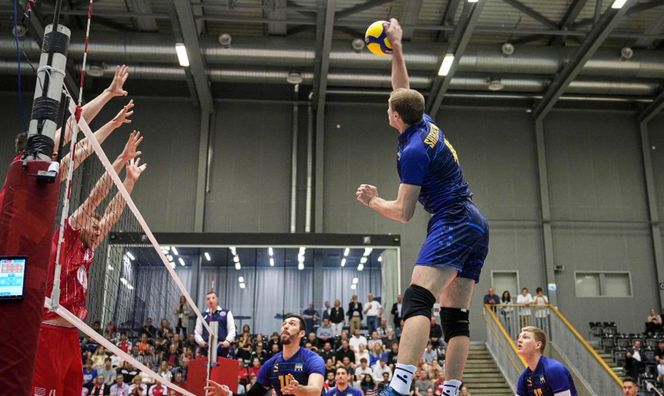 Украина одолела Данию и выиграла все матчи группового этапа волейбольной Евролиги