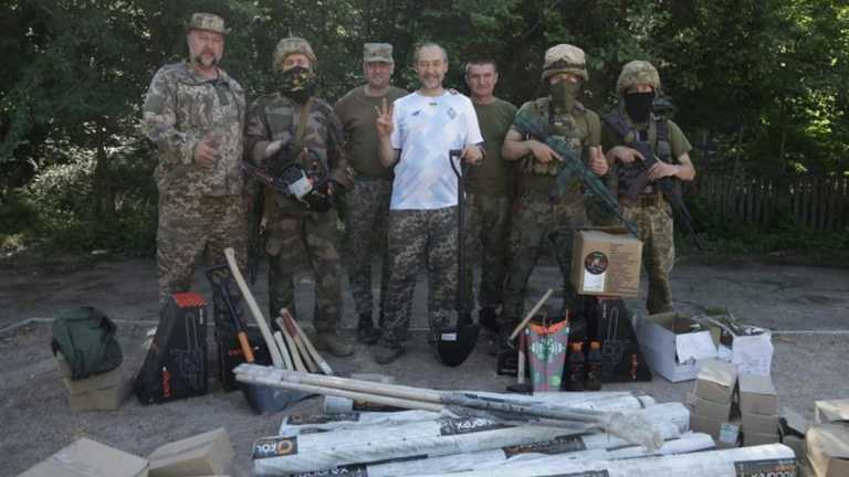 Динамо помогло военным / фото ФК Динамо Динамо помогло военным / фото ФК Динамо