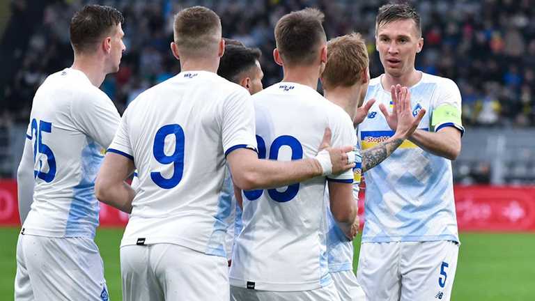 Игроки Динамо / фото Динамо Киев Игроки Динамо / фото Динамо Киев