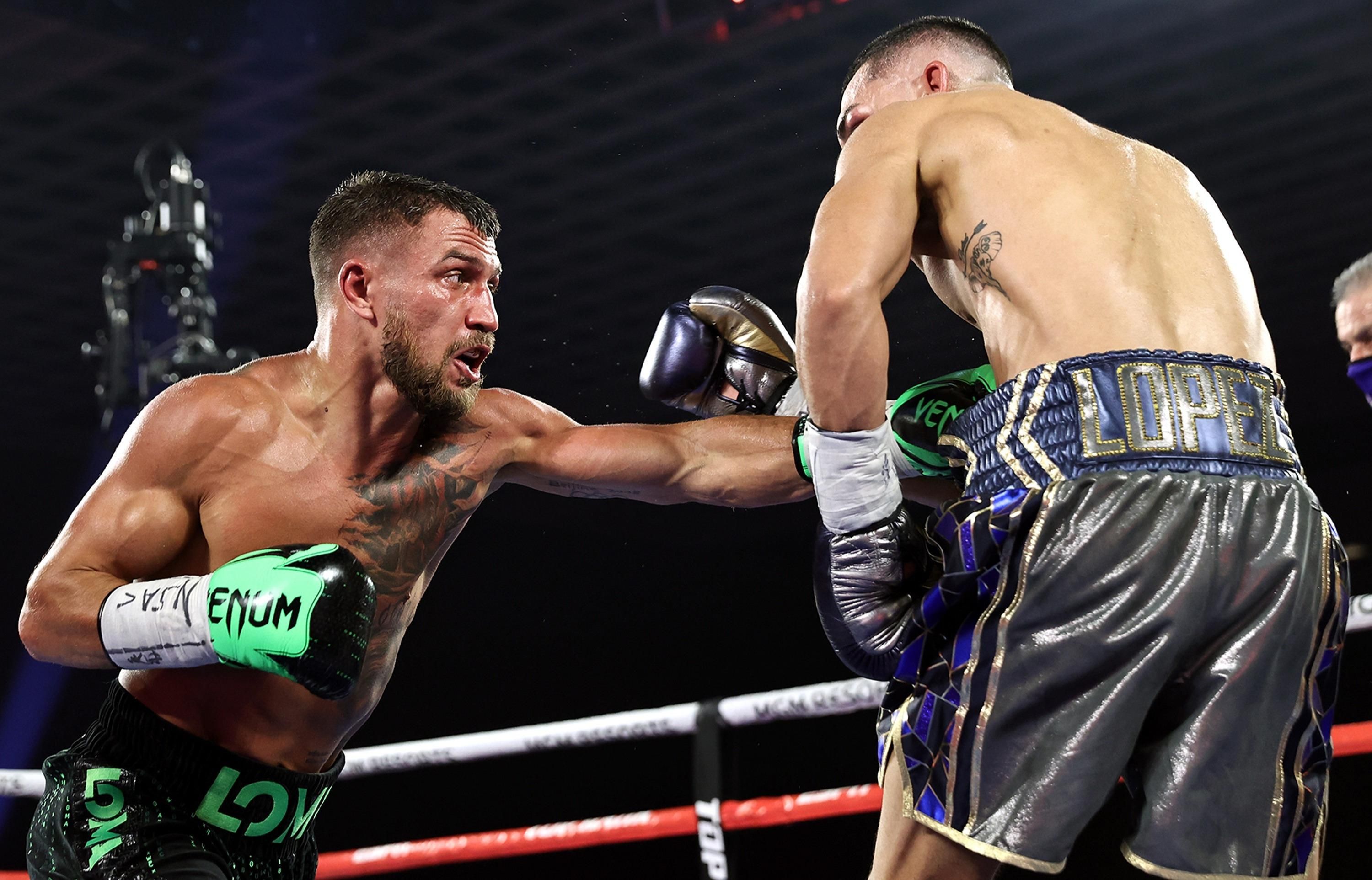 Ломаченко проти Лопеса / фото Fightnews