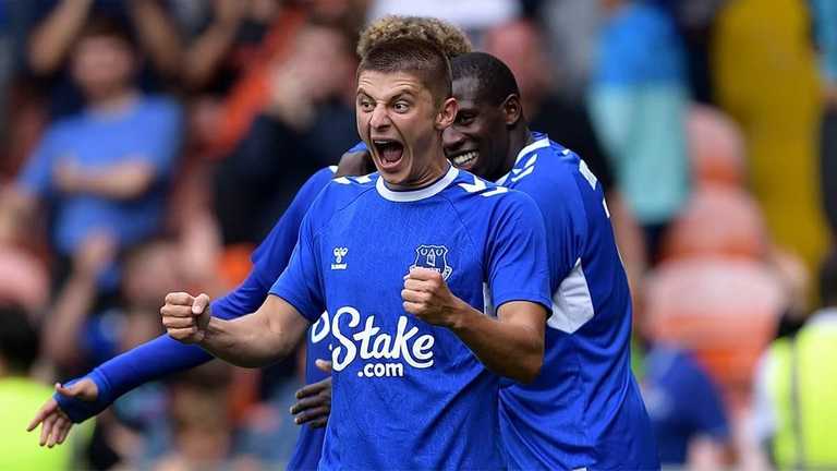 Віталій Миколенко / Фото ФК Евертон Віталій Миколенко / Фото ФК Евертон