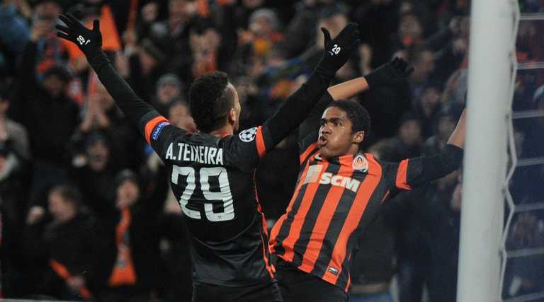 Дуглас Коста в составе "горняков"/ фото ФК Шахтер Дуглас Коста в составе "горняков"/ фото ФК Шахтер