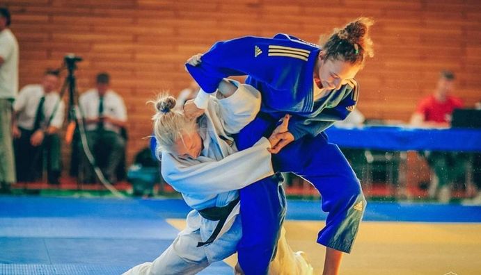 "Російські спортсмени – нацисти": українська самбістка обурена допуском агресорів на міжнародні змагання