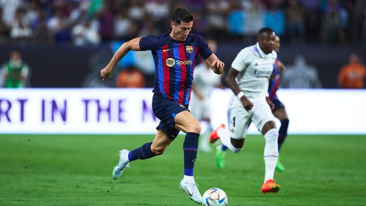 Роберт Левандовски дебютировал за Барсу / фото из соцсетей