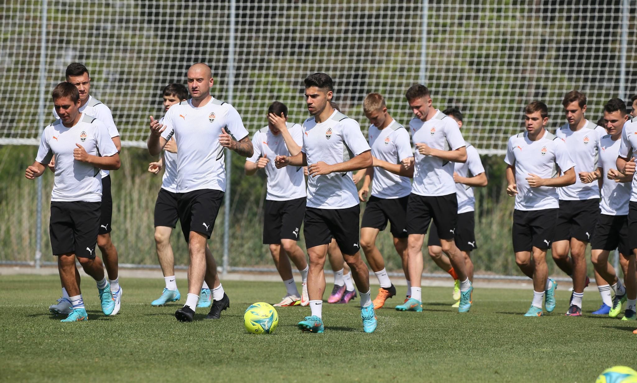 Шахтар втрачає футболістів / фото ФК Шахтар