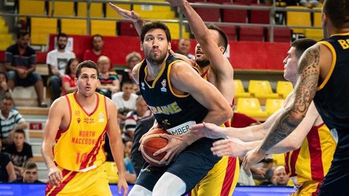 Без капитана и еще одного великана: баскетбольная сборная Украины объявила состав на матч с Испанией