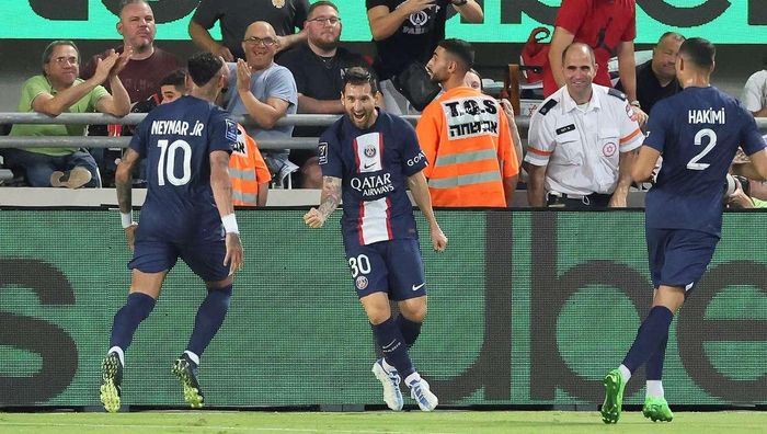Мессі та Неймар допомогли ПСЖ розтрощити Нант і виграти Суперкубок Франції у першому офіційному матчі з новим тренером