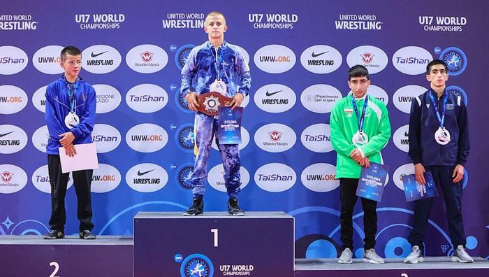 17-річний українець став чемпіоном світу з греко-римської боротьби