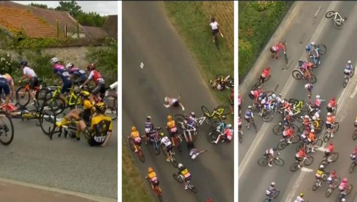 Массовая авария на Тур де Франс: фаворитка соревнований попала в больницу