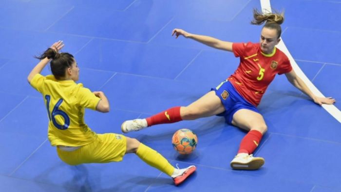 Україна розгромно програла чинному чемпіону в півфіналі жіночого футзального Євро-2022