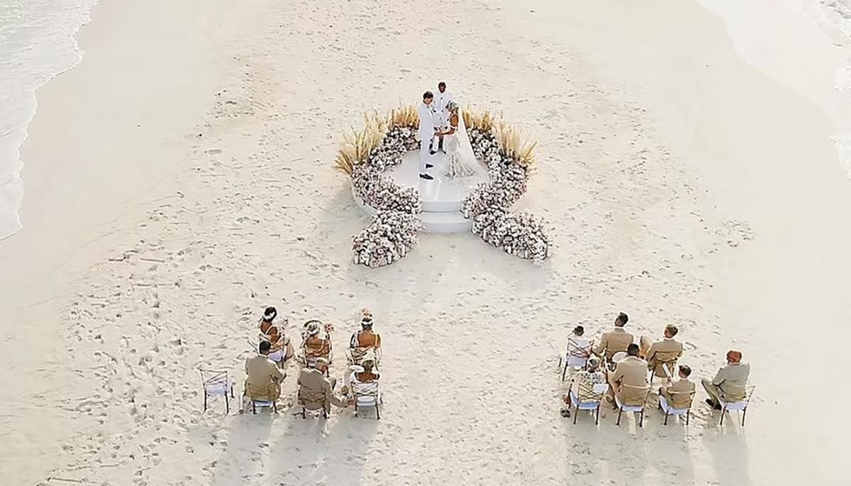 Свадьба на Мальдивах / фото из соцсереж.