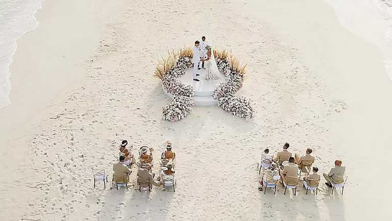 Свадьба на Мальдивах / фото из соцсереж.