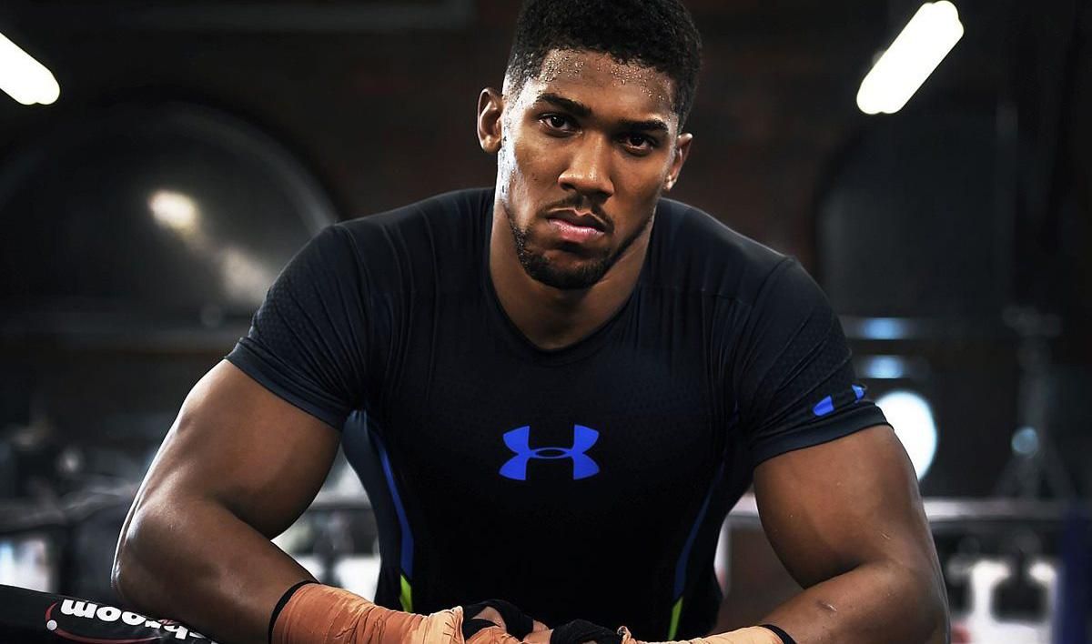 Ентоні Джошуа / фото з соцмереж Ентоні Джошуа / фото з соцмереж