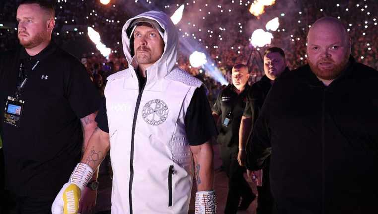 Олександр Усик / фото з відкритих джерел Олександр Усик / фото з відкритих джерел