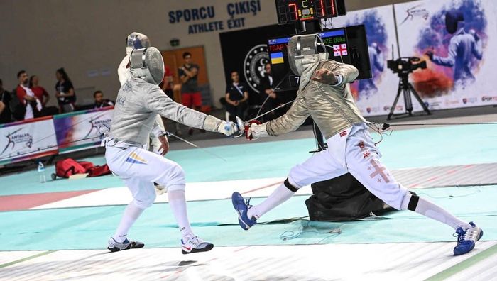 Сборная Украины по фехтованию вышла в четвертьфинал ЧМ в командном турнире