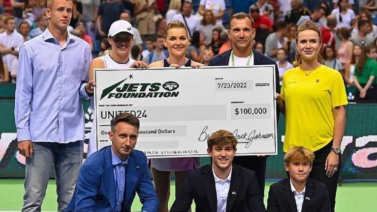 Благотворительное мероприятие "Ига Свентек и друзья для Украины" / Фото из соцсетей Благотворительное мероприятие "Ига Свентек и друзья для Украины" / Фото из соцсетей