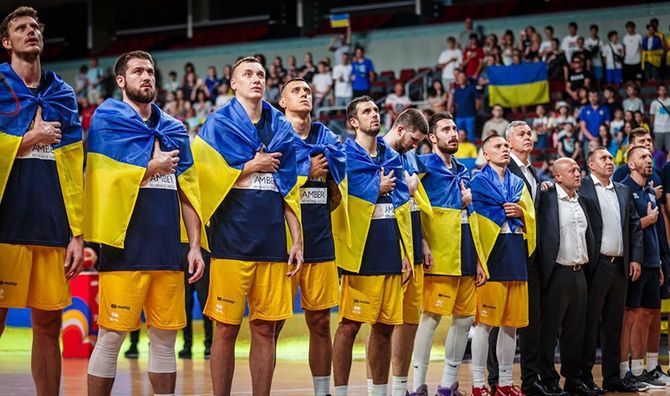 Феерическая игра Михайлюка принесла Украине победу над Северной Македонией в отборе на баскетбольный ЧМ-2023
