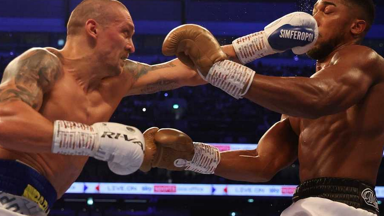 Усик спробує знову перемогти Джошуа Усик спробує знову перемогти Джошуа