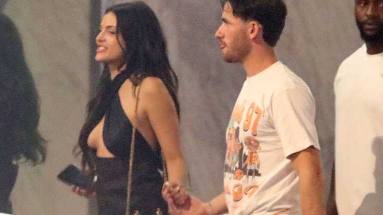 Чілвел на вечірці Чілвел на вечірці