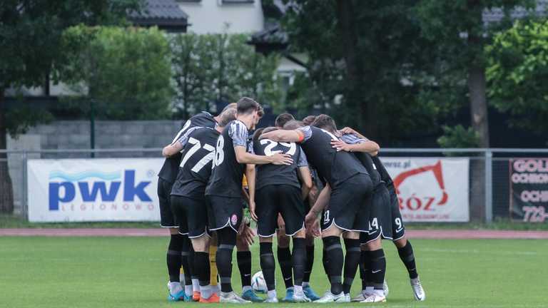 Заря готовится к старту в ЛК / фото ФК Заря Заря готовится к старту в ЛК / фото ФК Заря