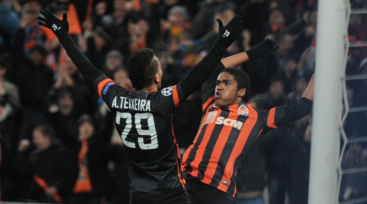 Дуглас Коста у складі "гірників"/ фото ФК Шахтар