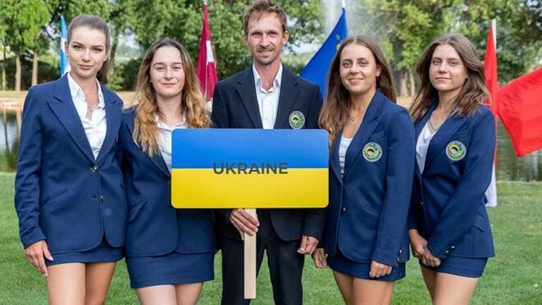 Женская сборная Украины по гольфу / фото из открытых источников