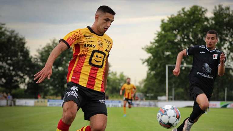 Марьян Швед / ФК Мехелен Марьян Швед / ФК Мехелен