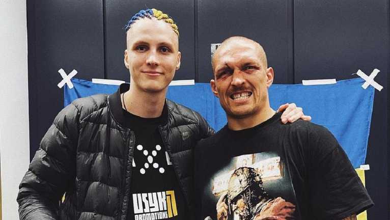 Даніель Лапін та Олександр Усик / Фото зі соцмереж Даніель Лапін та Олександр Усик / Фото зі соцмереж
