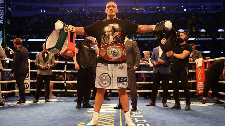 Олександр Усик / twitter MatchroomBoxing Олександр Усик / twitter MatchroomBoxing