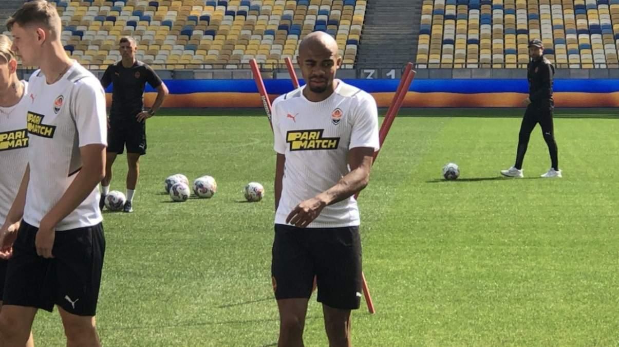 Лукас Тейлор / Football Hub