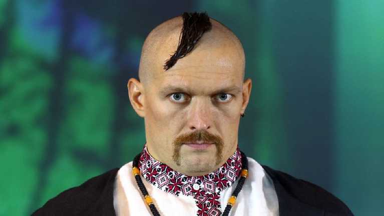 Олександр Усик / Фото АР Олександр Усик / Фото АР