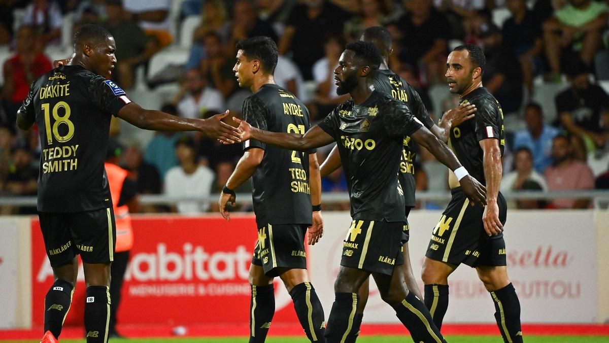 Ісмаїлі (крайній праворуч) / Twitter Лілля