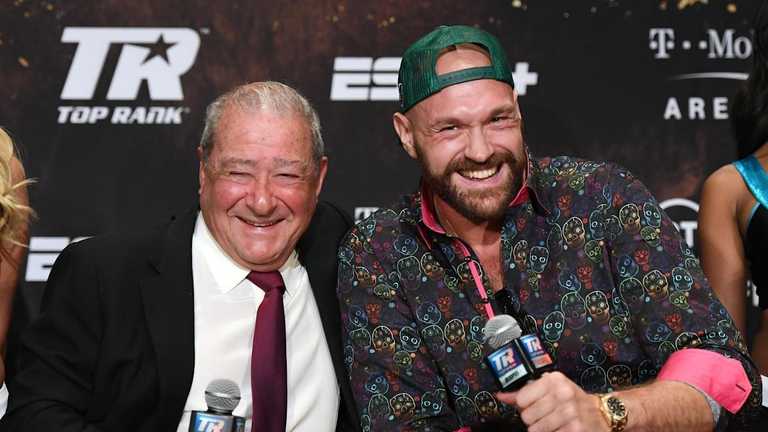 Боб Арум і Тайсон Ф'юрі / Yahoo! Sports Боб Арум і Тайсон Ф'юрі / Yahoo! Sports