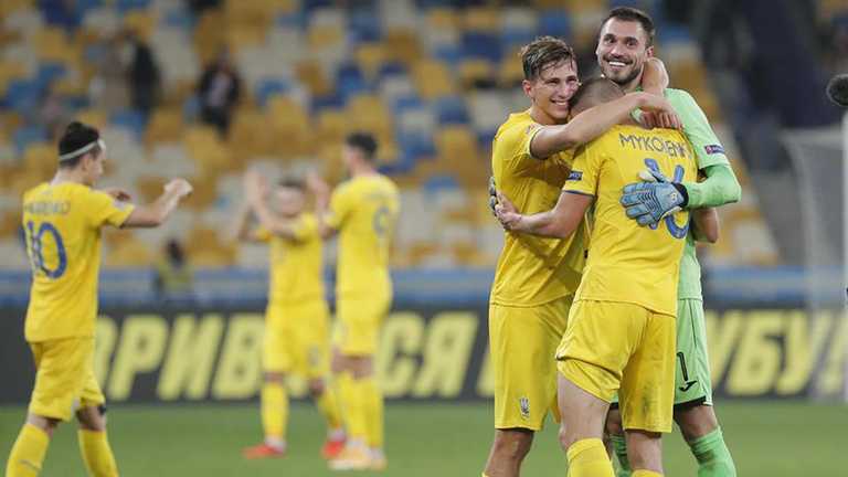 Забарный в сборной Украины / фото УАФ Забарный в сборной Украины / фото УАФ